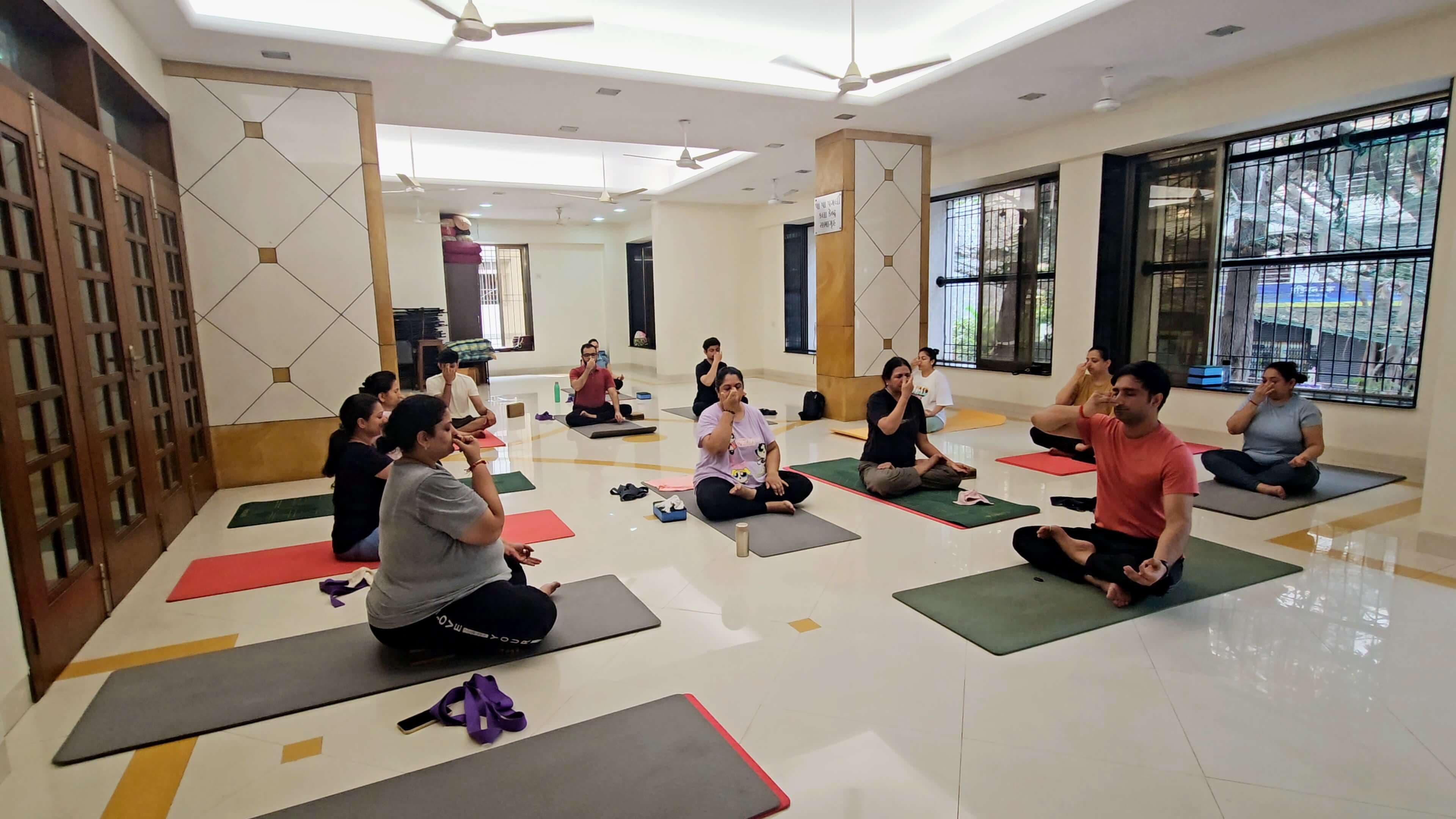 A YogaInLoop group yoga session